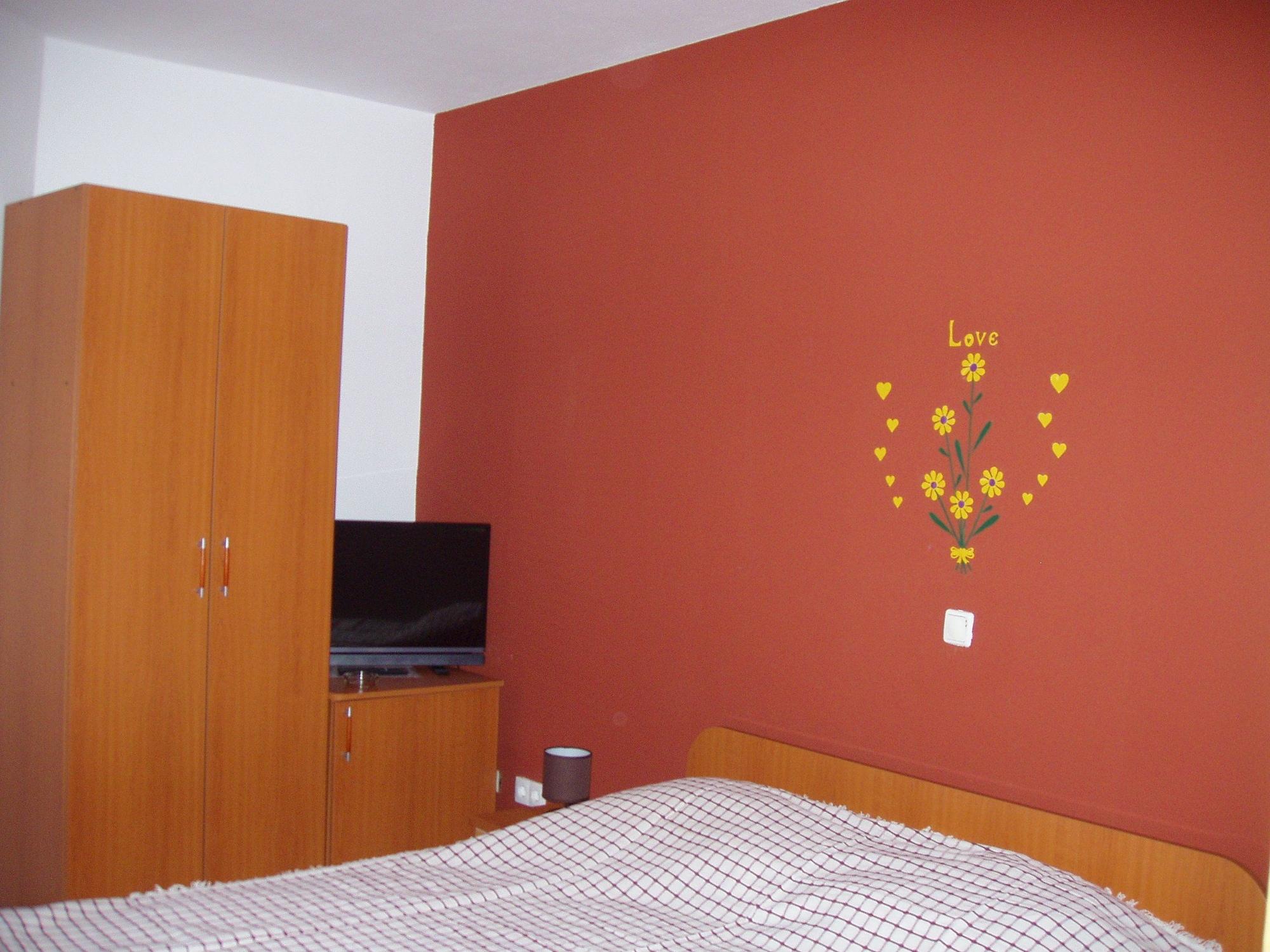 Toni Apartment
